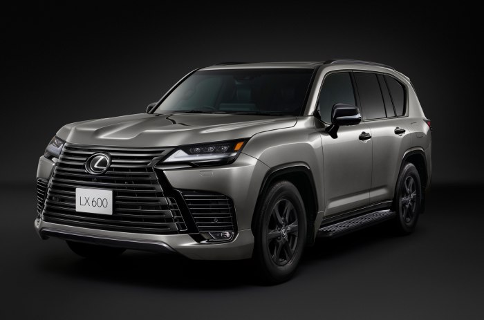 Lexus LX 2022