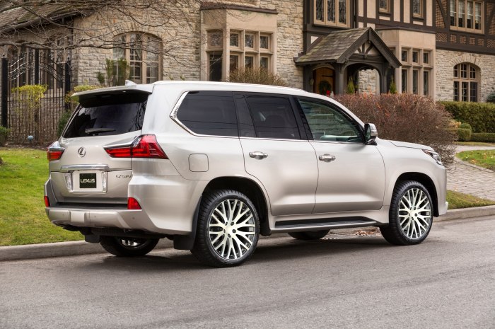 Лексус LX 570