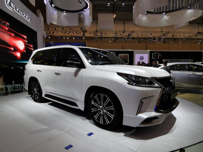Lexus LX 570 Sport Plus