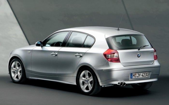 BMW 130 e87