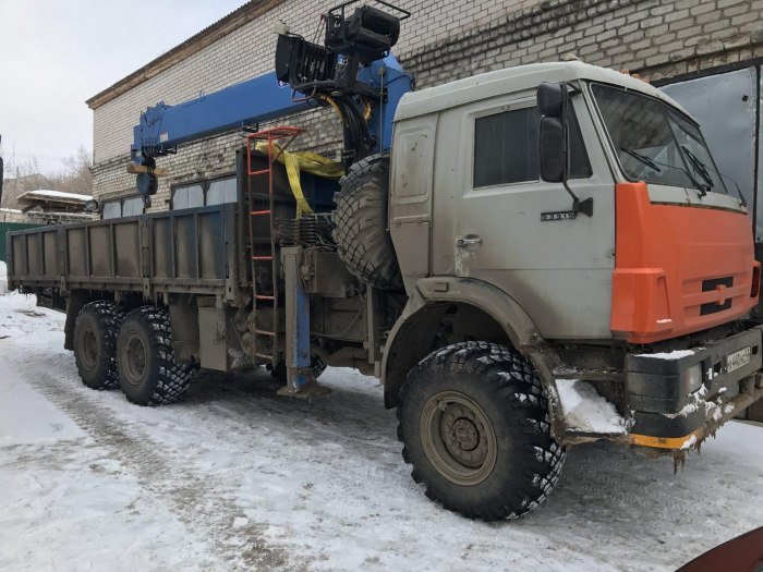 КАМАЗ вездеход с КМУ