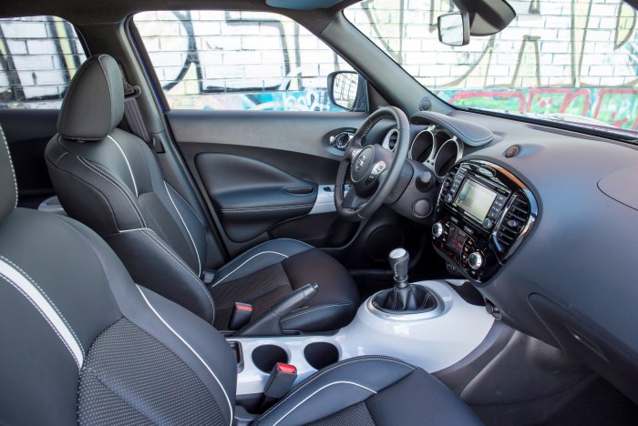 Nissan Juke 2014 салон