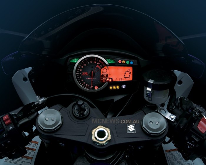 Спидометр Suzuki GSX-R 600