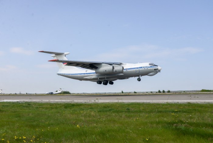 Самолет ил 76 МД