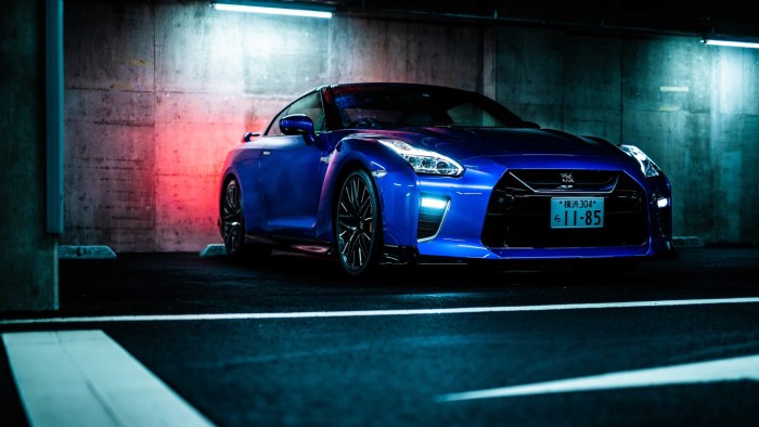 Nissan GTR r35 неон