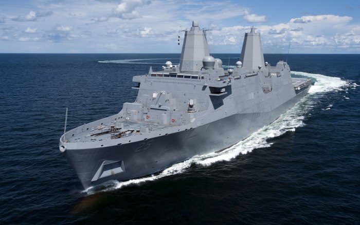 USS Somerset (LPD-25)