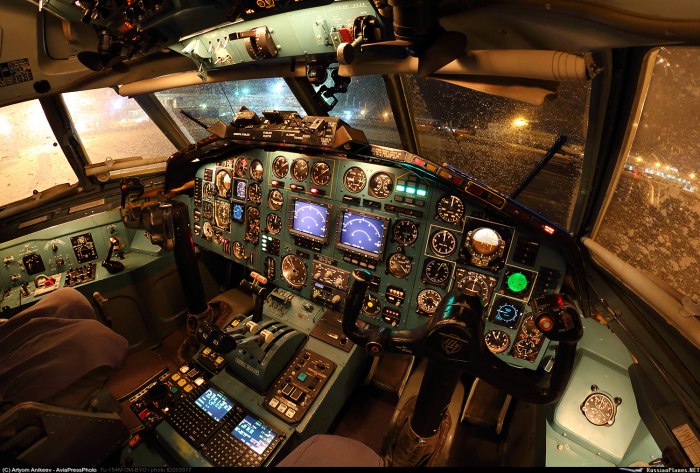 Ту-154м салон