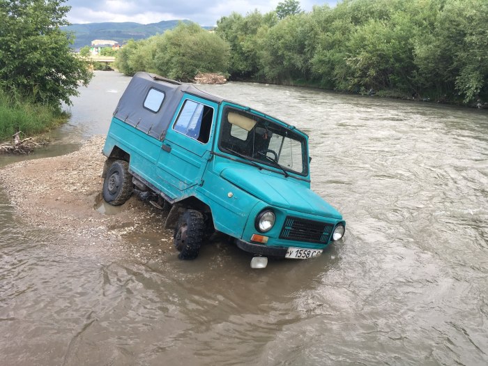 ЛУАЗ 969 969м