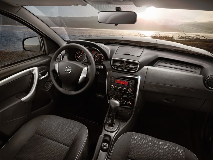 Nissan Terrano 2017 салон