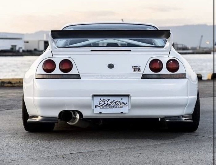Nissan Skyline r33