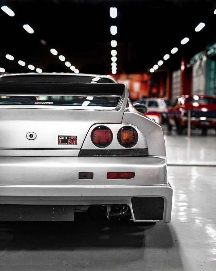 Nissan Skyline GTR r33