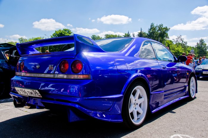 Nissan Skyline r33