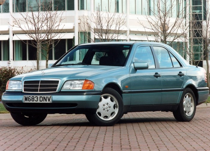 Mercedes Benz c 202