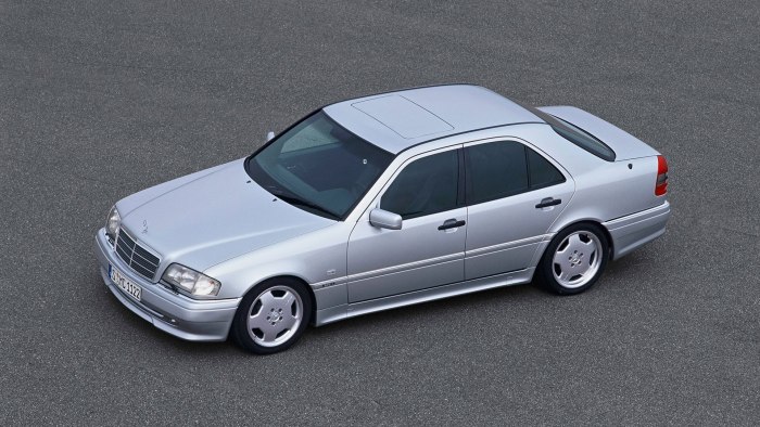 Mercedes Benz c180 w202