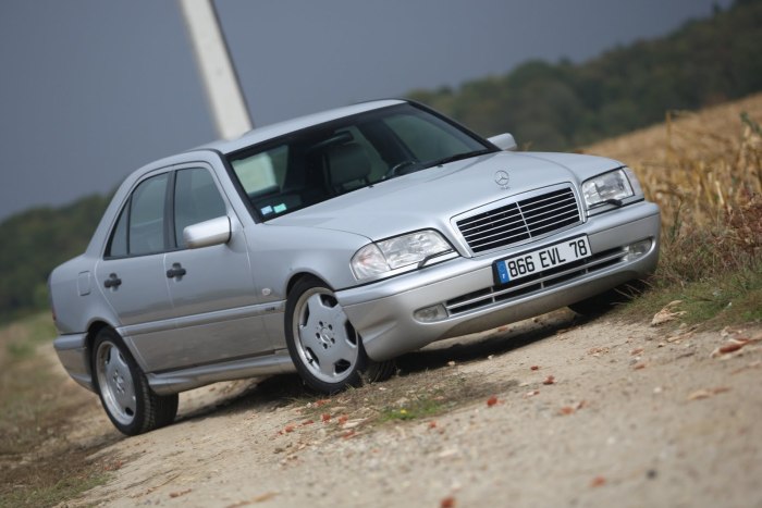 Mercedes Benz c w202