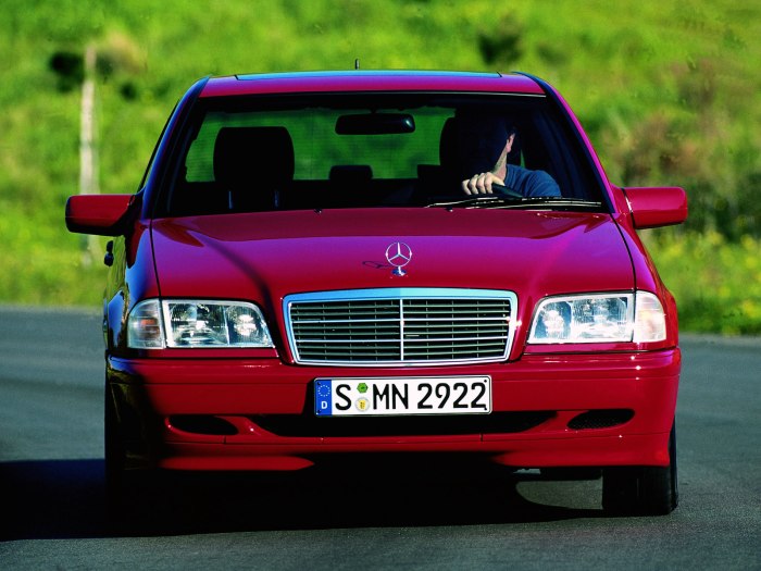 Mercedes-Benz w202