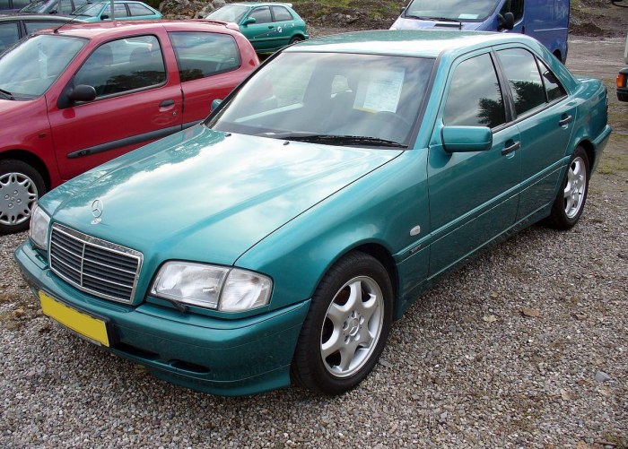 Mercedes Benz c180 w202