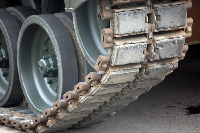 Траки гусеницы т72