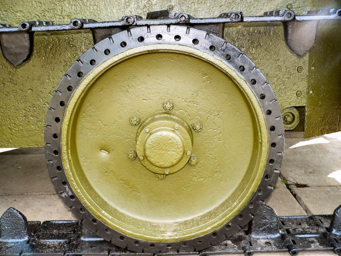 Колеса танка