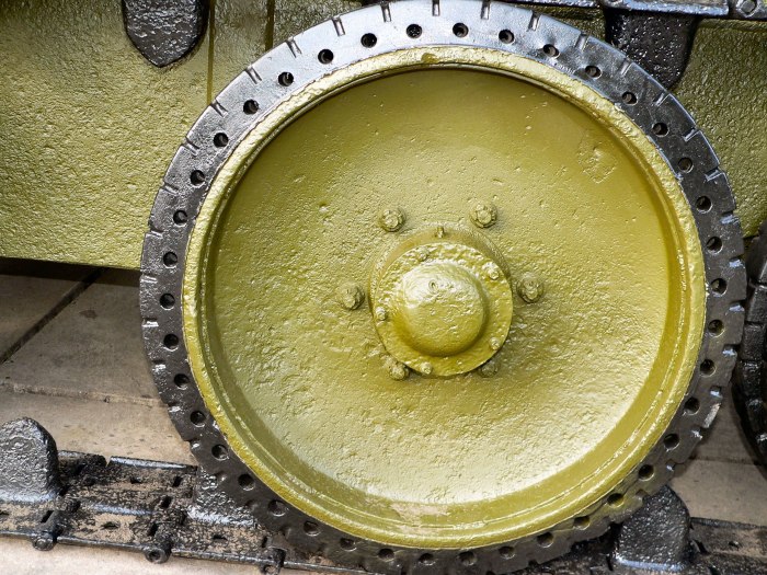 Колесо танка