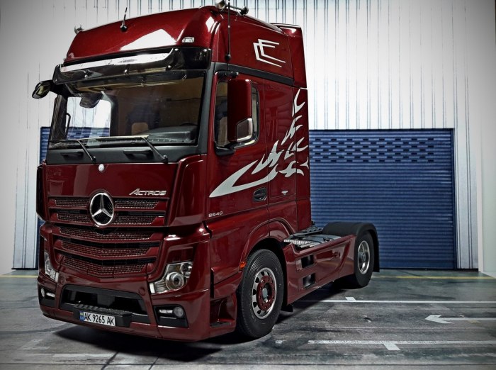 Mercedes Benz Actros mp4