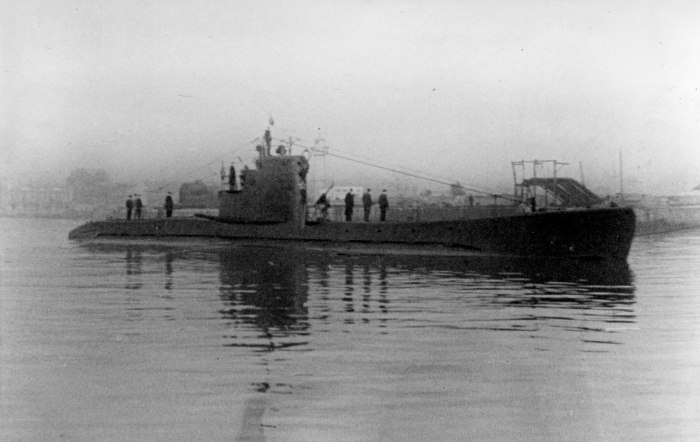 Щ-402 подводная лодка модель