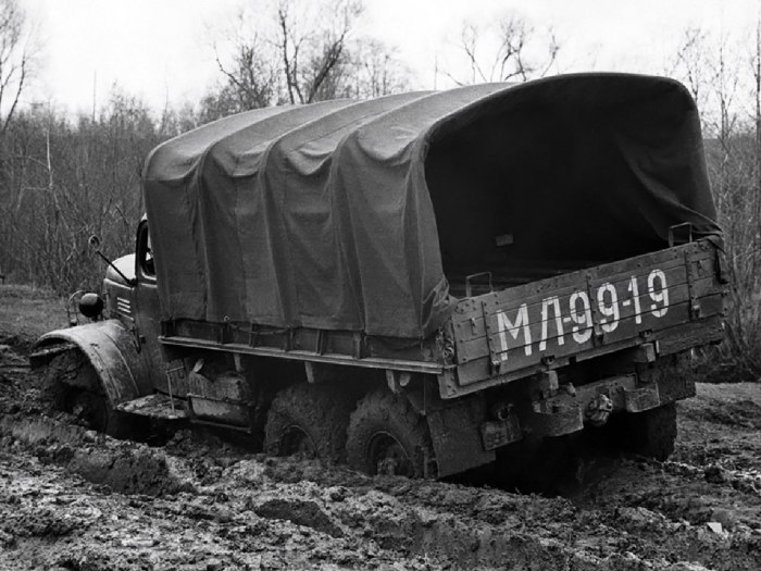ЗИЛ 157 военный