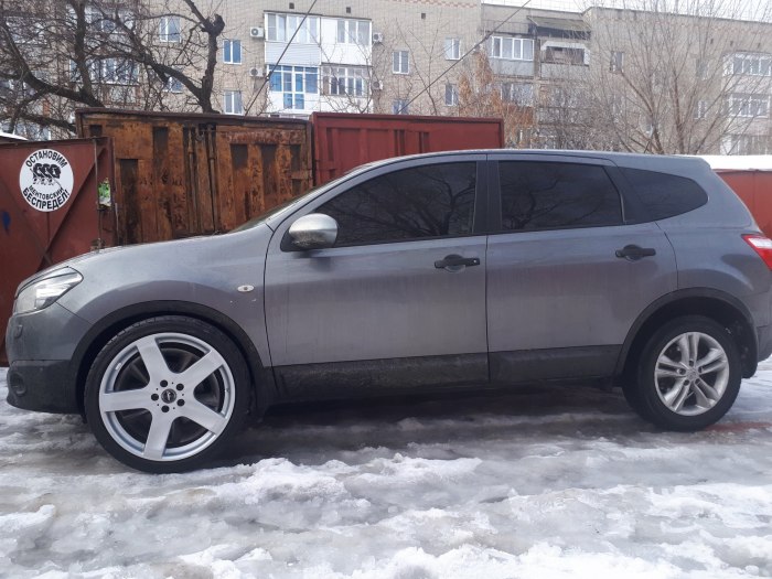 Nissan Qashqai j10 r18