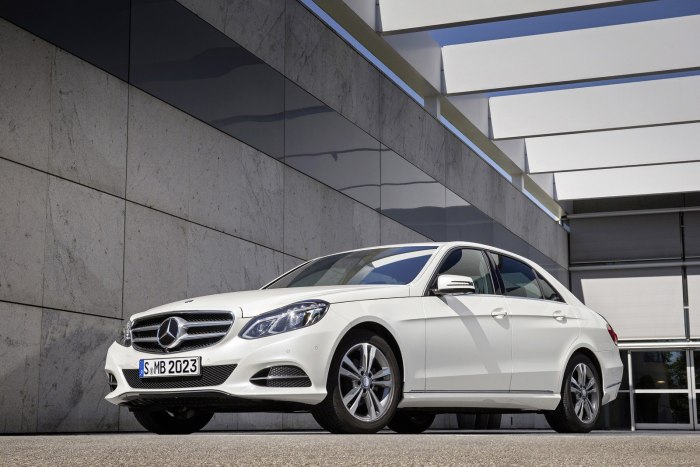 Мерседес Benz e200
