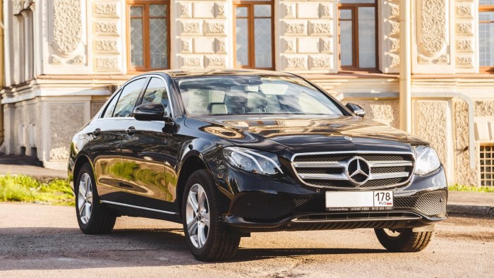 Mercedes Benz e200