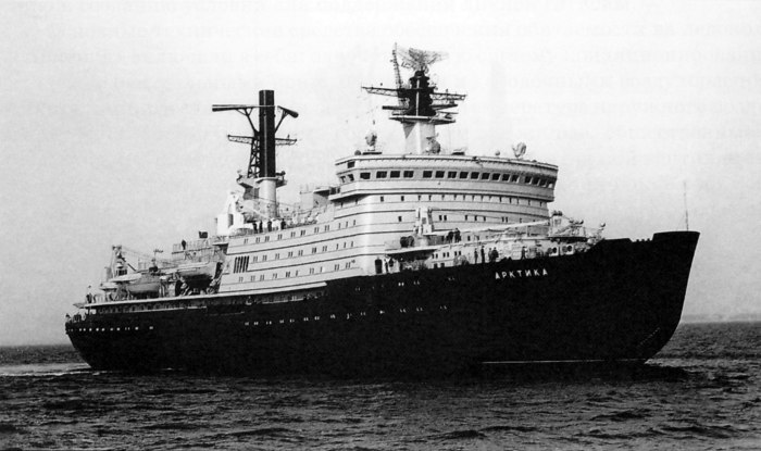 Ледокол Арктика 1975