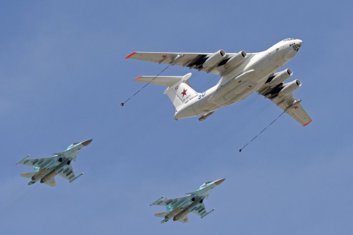 Ил-78 заправщик ил 76