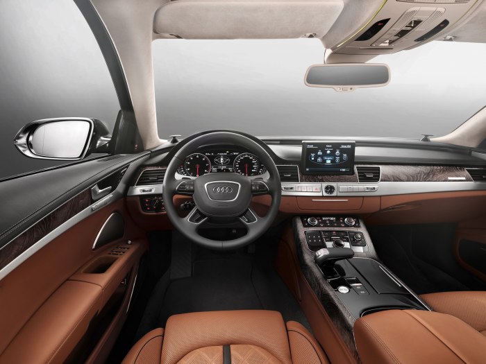 Audi a8 салон