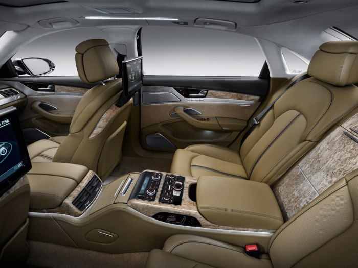 Audi a8 long Interior