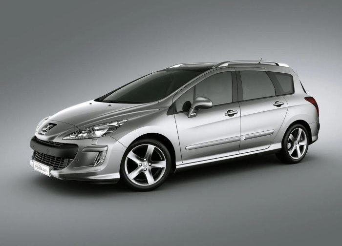 Peugeot 308 SW 2011