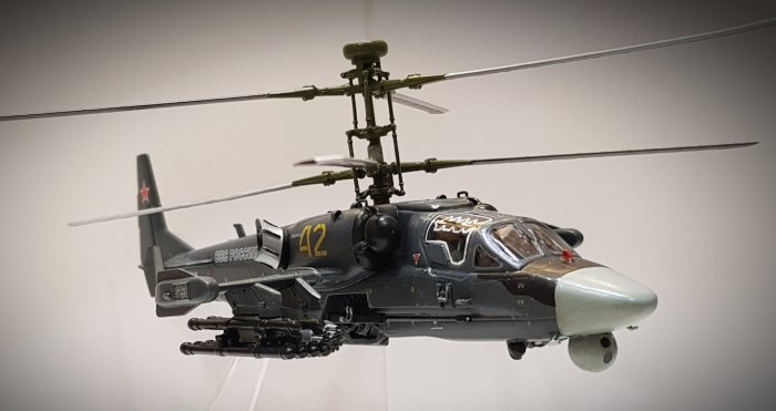 Вертолёт Аллигатор ка-52 кабина