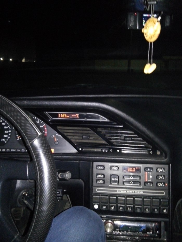 Пежо 605 салон