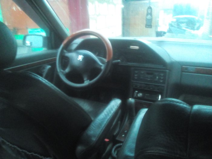 Peugeot 605 салон