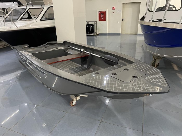 Лодка Свиммер 370 XL