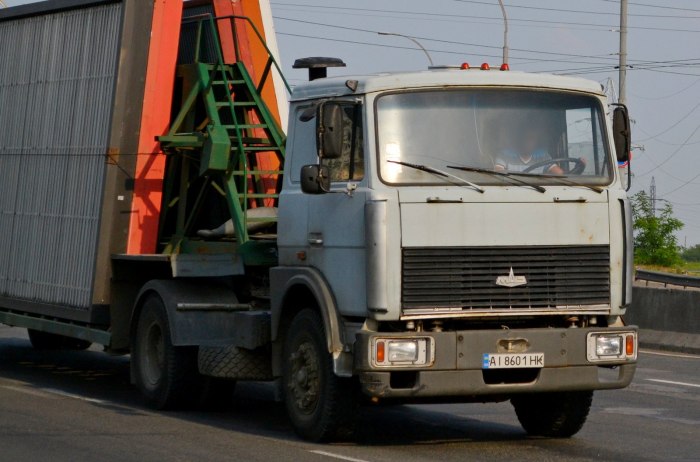 МАЗ тягач 5432 ранний