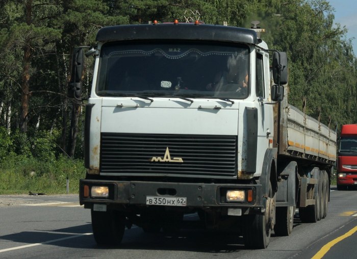 МАЗ 37