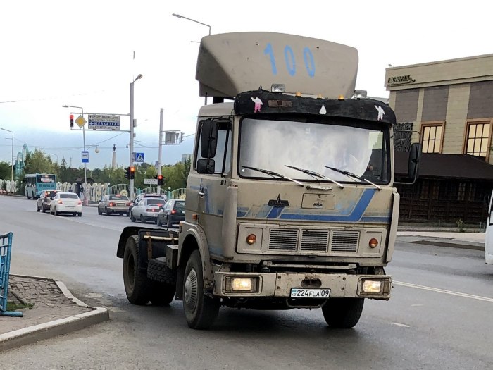 МАЗ 5432 военный