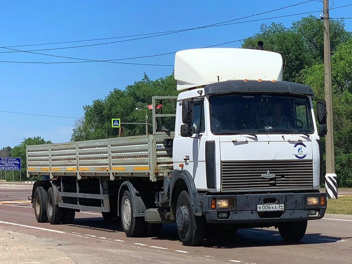 МАЗ 5432 бортовой