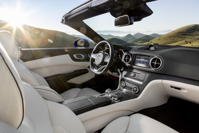 Mercedes-Benz SL-class 2015