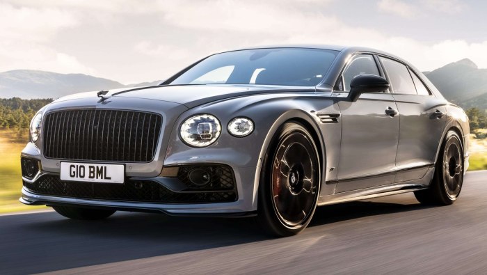 Bentley Flying Spur 2022
