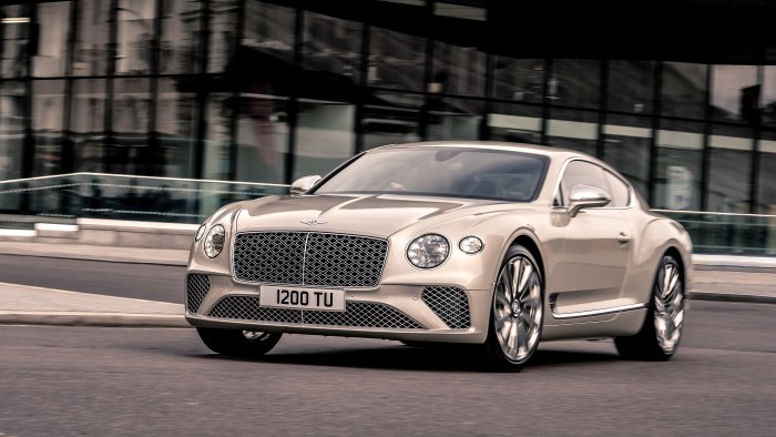 Bentley Continental gt 2021