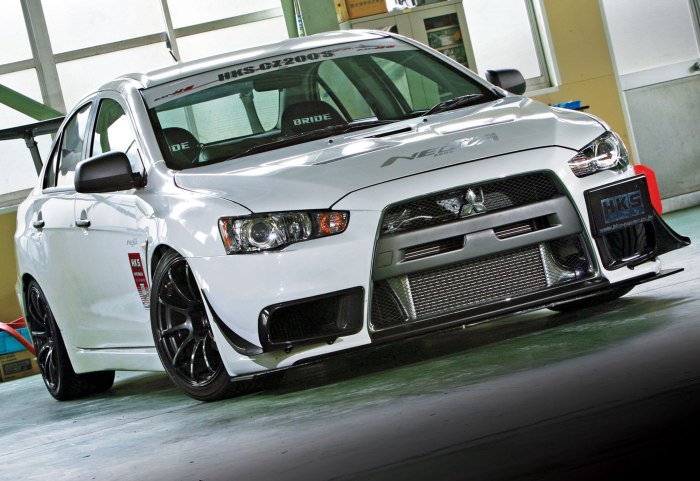Митсубиси Лансер 10 EVO