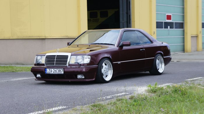 Mercedes Benz w124 Coupe