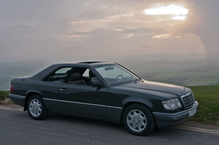 Мерседес w124 Coupe