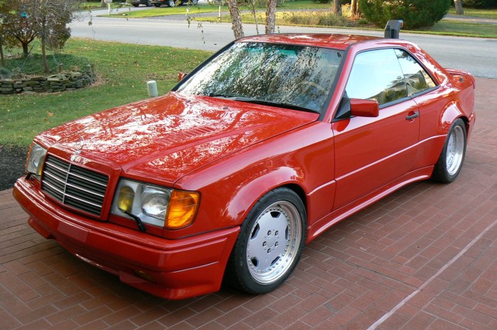 Мерседес Бенц w124 купе